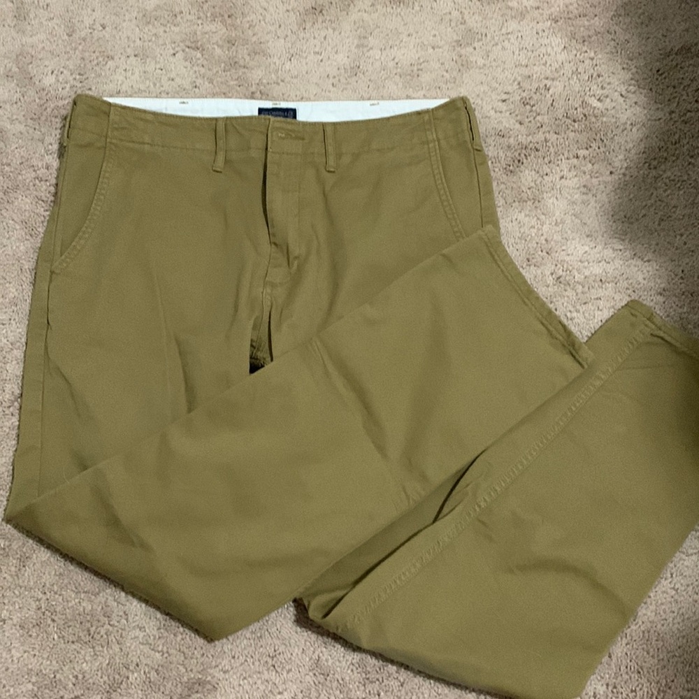 Levi’s khakis